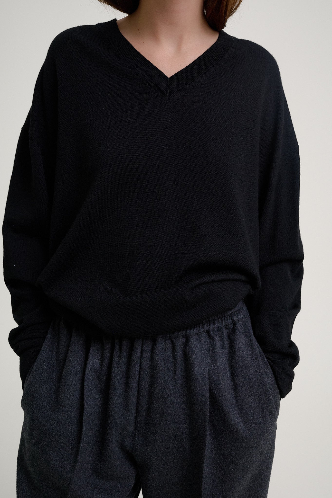Easy V-Neck Knit