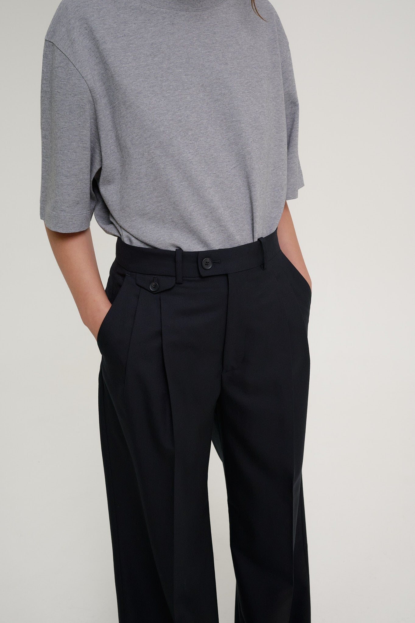 Pleated Trousers Extended